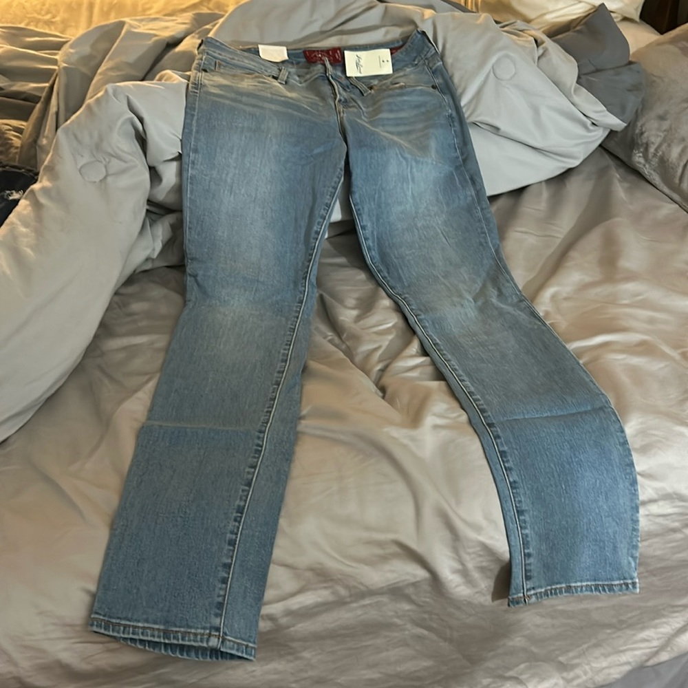 6/28 LUCKY brand jeans